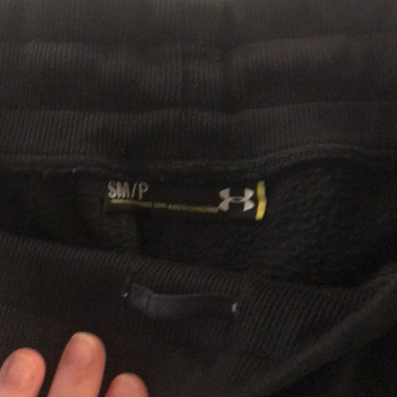 Black semi-fitted Under Armour sweatpants - size S - Picture 2 of 3